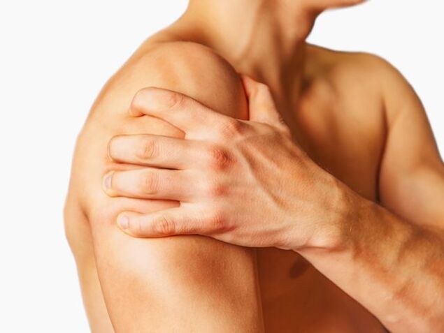 Schmerzen, Gelenkzerstörung und Knochenverformung gehen mit Arthrose einher
